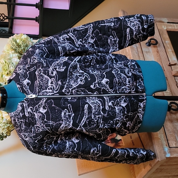 NWOT H&M Cheetah Quilted Bomber Jacket - SZ 6 - Picture 1 of 8